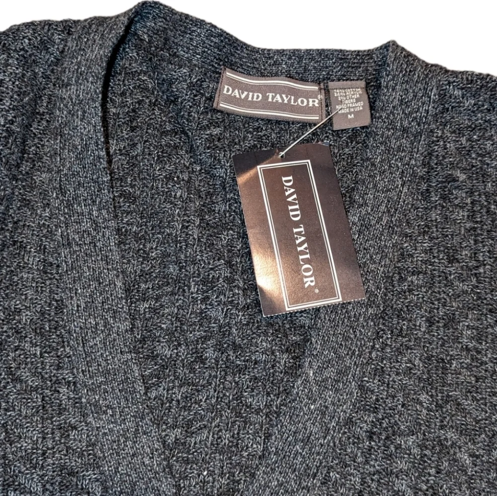 NWT...David Taylor Charcoal Gray Cable Knit Cardigan Sweater...Size Medium